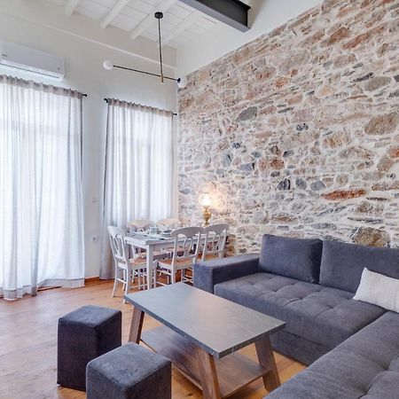 The Heart Of Syra - Your Home In Ermoupolis Екстериор снимка