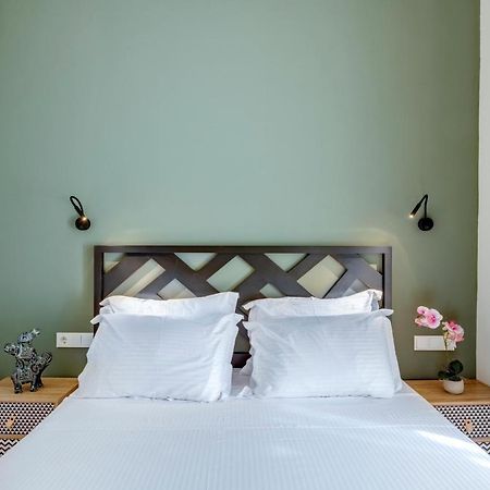The Heart Of Syra - Your Home In Ermoupolis Екстериор снимка