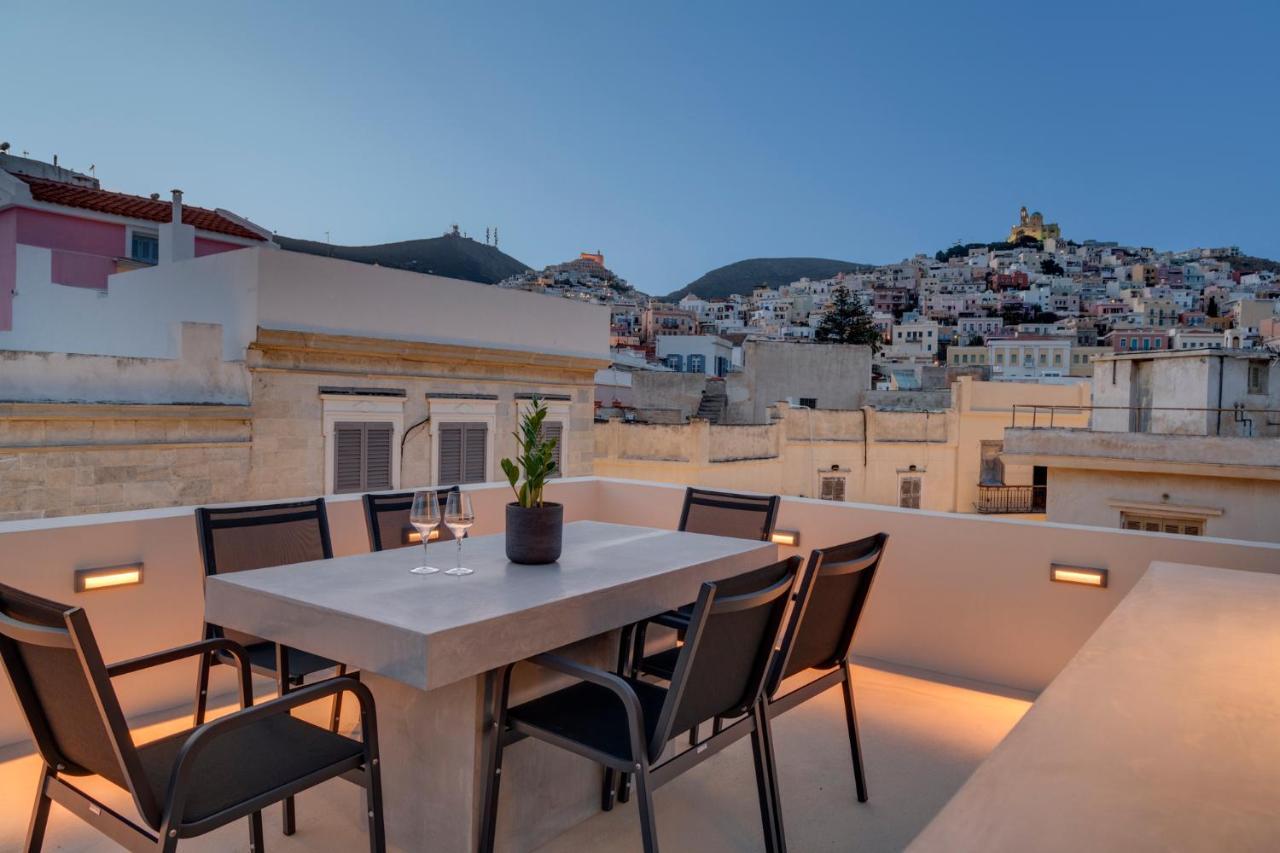 The Heart Of Syra - Your Home In Ermoupolis Екстериор снимка