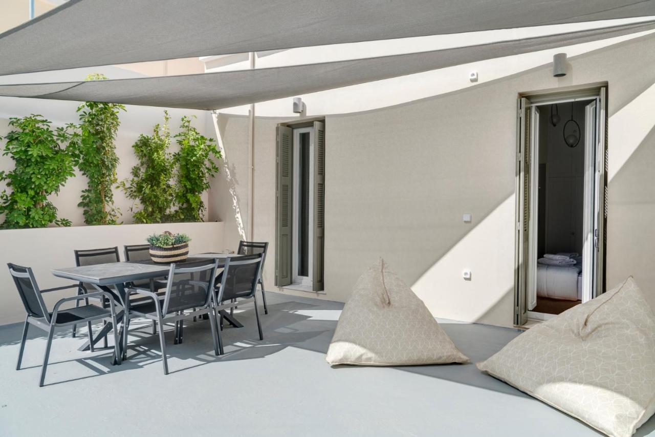 The Heart Of Syra - Your Home In Ermoupolis Екстериор снимка