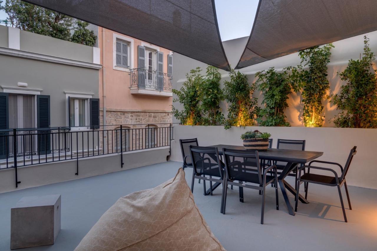 The Heart Of Syra - Your Home In Ermoupolis Екстериор снимка