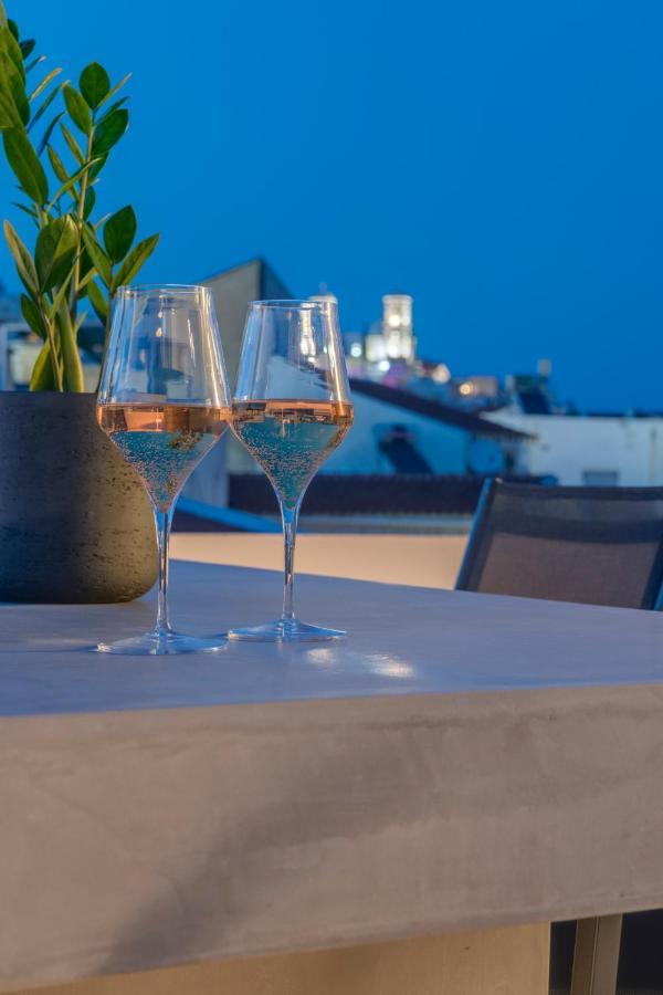 The Heart Of Syra - Your Home In Ermoupolis Екстериор снимка