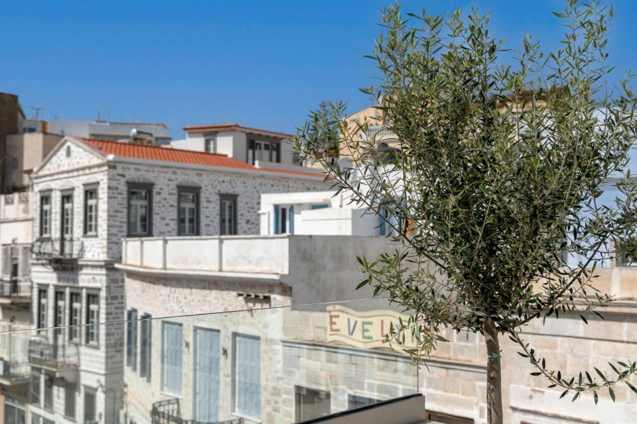 The Heart Of Syra - Your Home In Ermoupolis Екстериор снимка