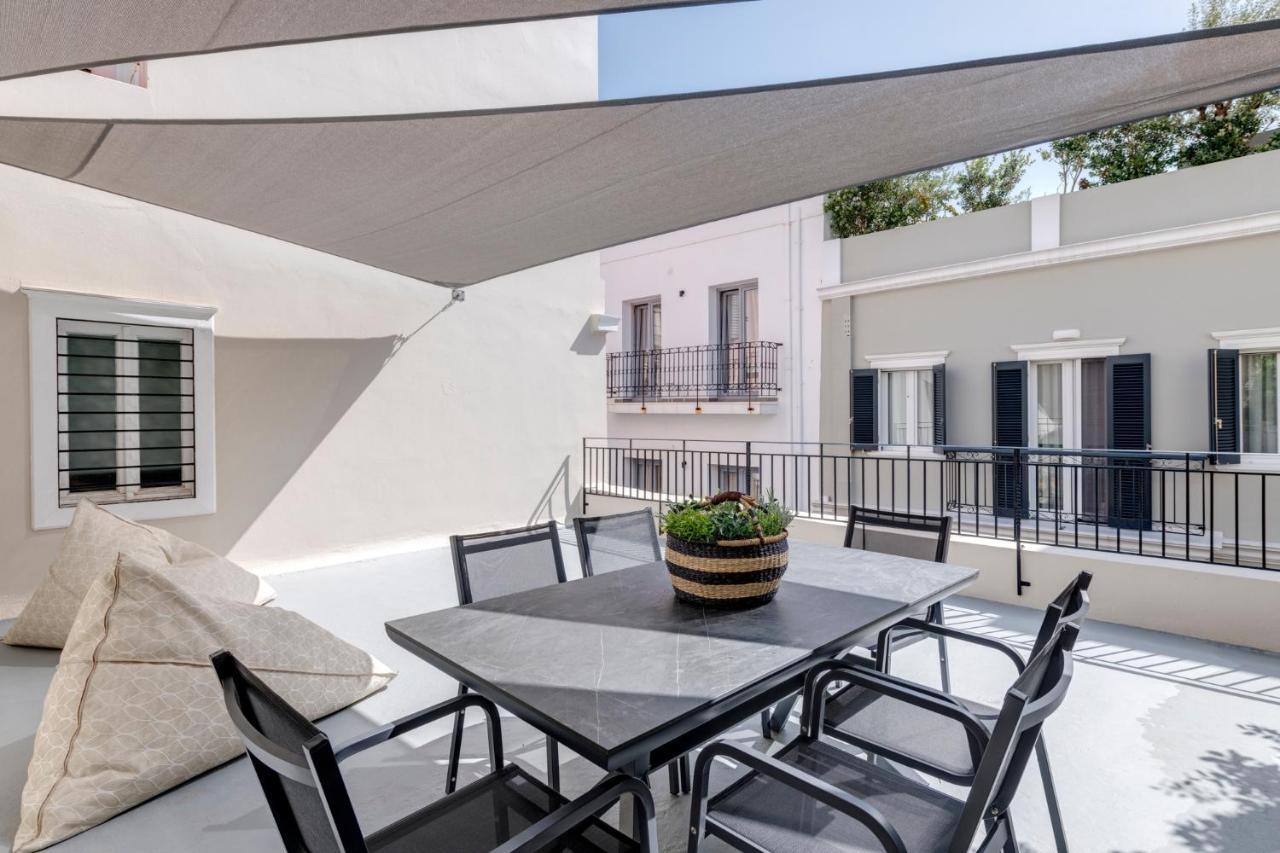 The Heart Of Syra - Your Home In Ermoupolis Екстериор снимка